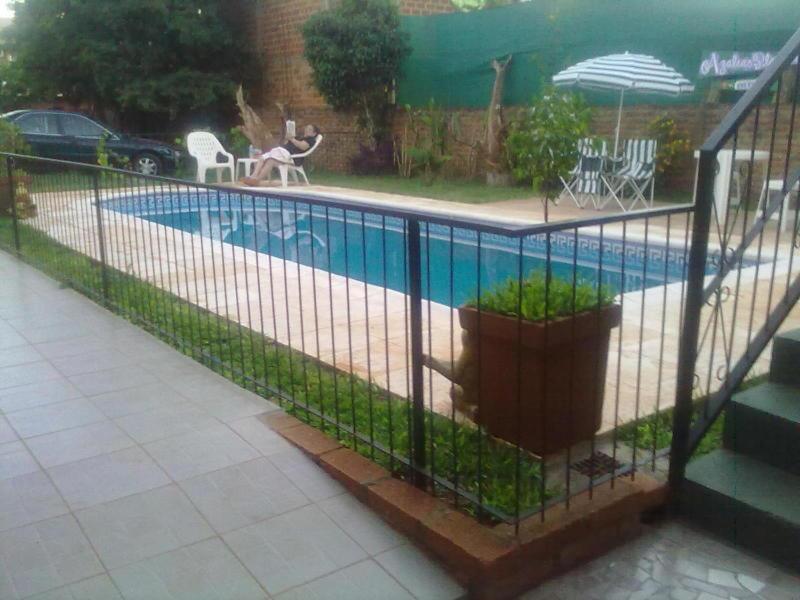 Residencial Azaleas Place Puerto Iguazú Exteriör bild